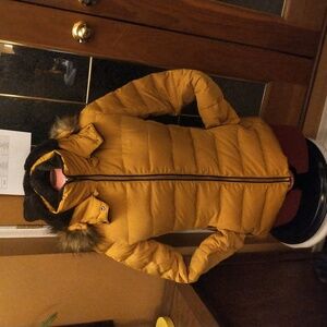 Zara down jacket sz. 6 - 8 ladies